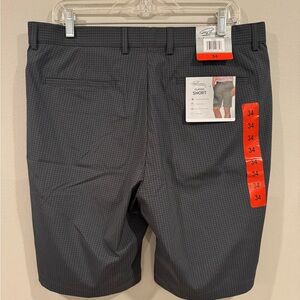 Greg Norman Men's Classic Short Microfiber Size 34 Gray Check